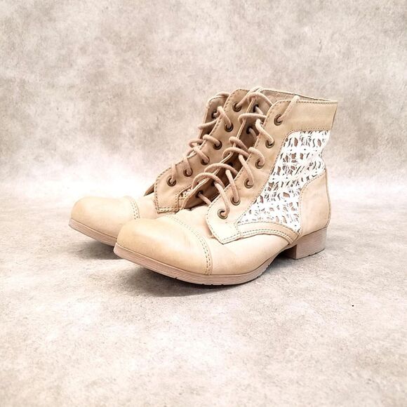 SODA Womens Size 6.5 Tan Lace Up Ankle Boot Combat Fashion Booties - Picture 3 of 10